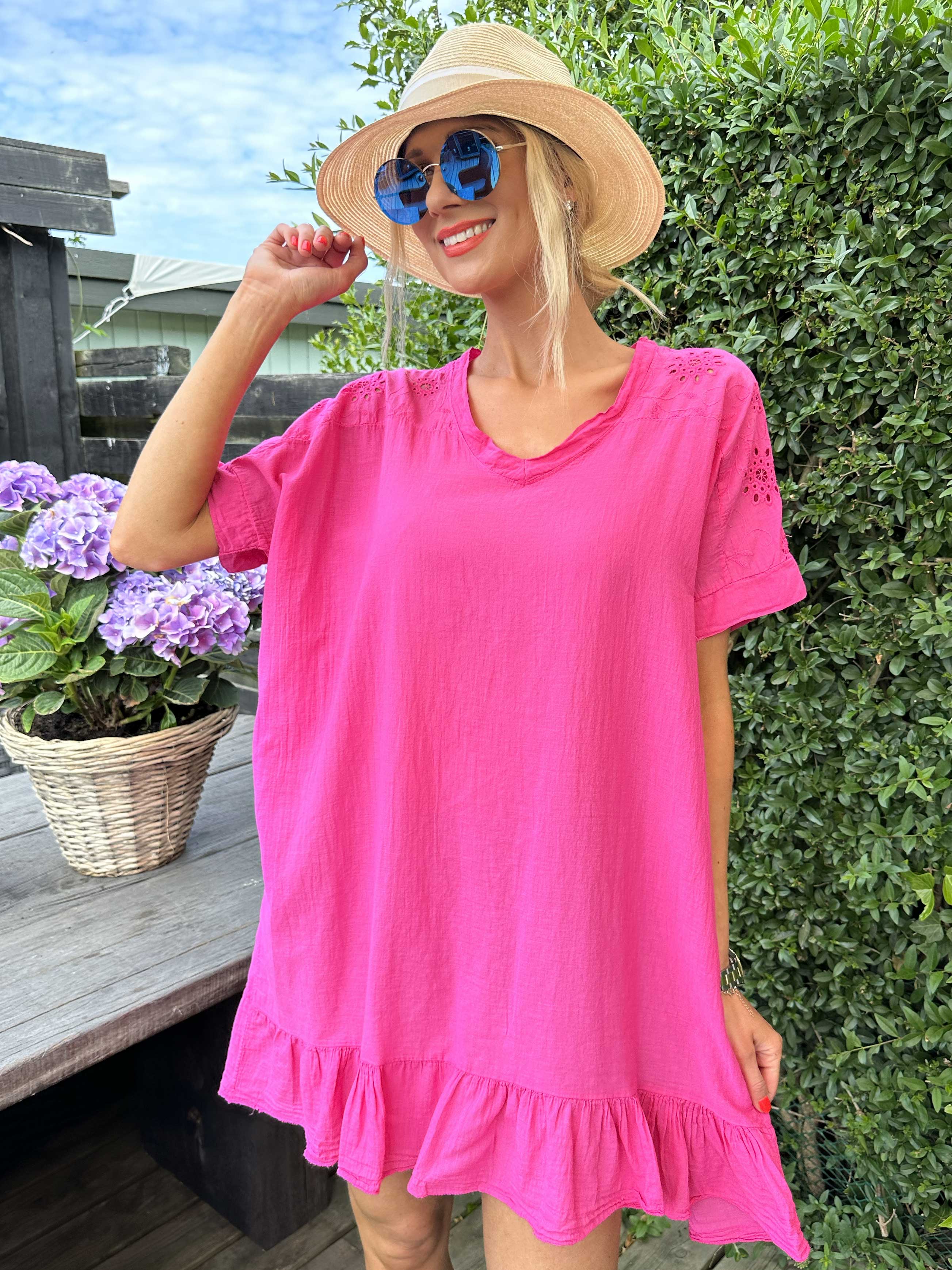 Bine - Enkel sommarklänning med broderi anglaise